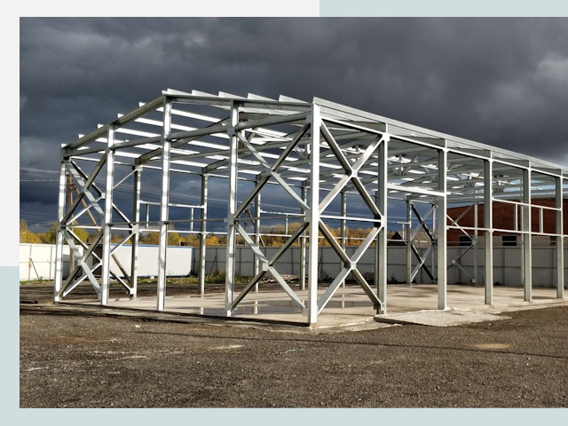 Двускатные ангары в Ялуторовск от 620 руб. за квадрат