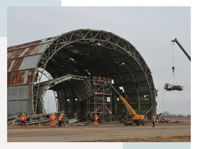 Демонтаж ангаров в Ялуторовске