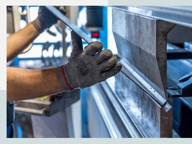 Гибка металла в Ялуторовске